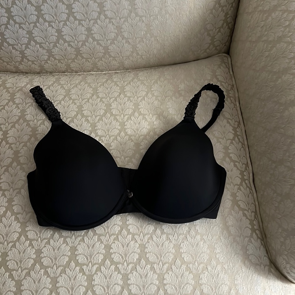 Two Bras - image 1